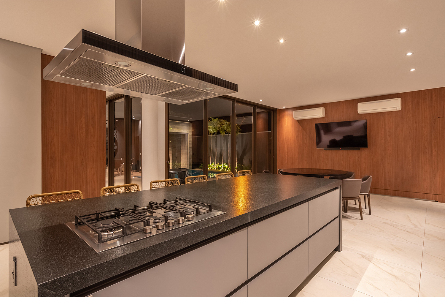 DSC07718-HDR copy.jpg