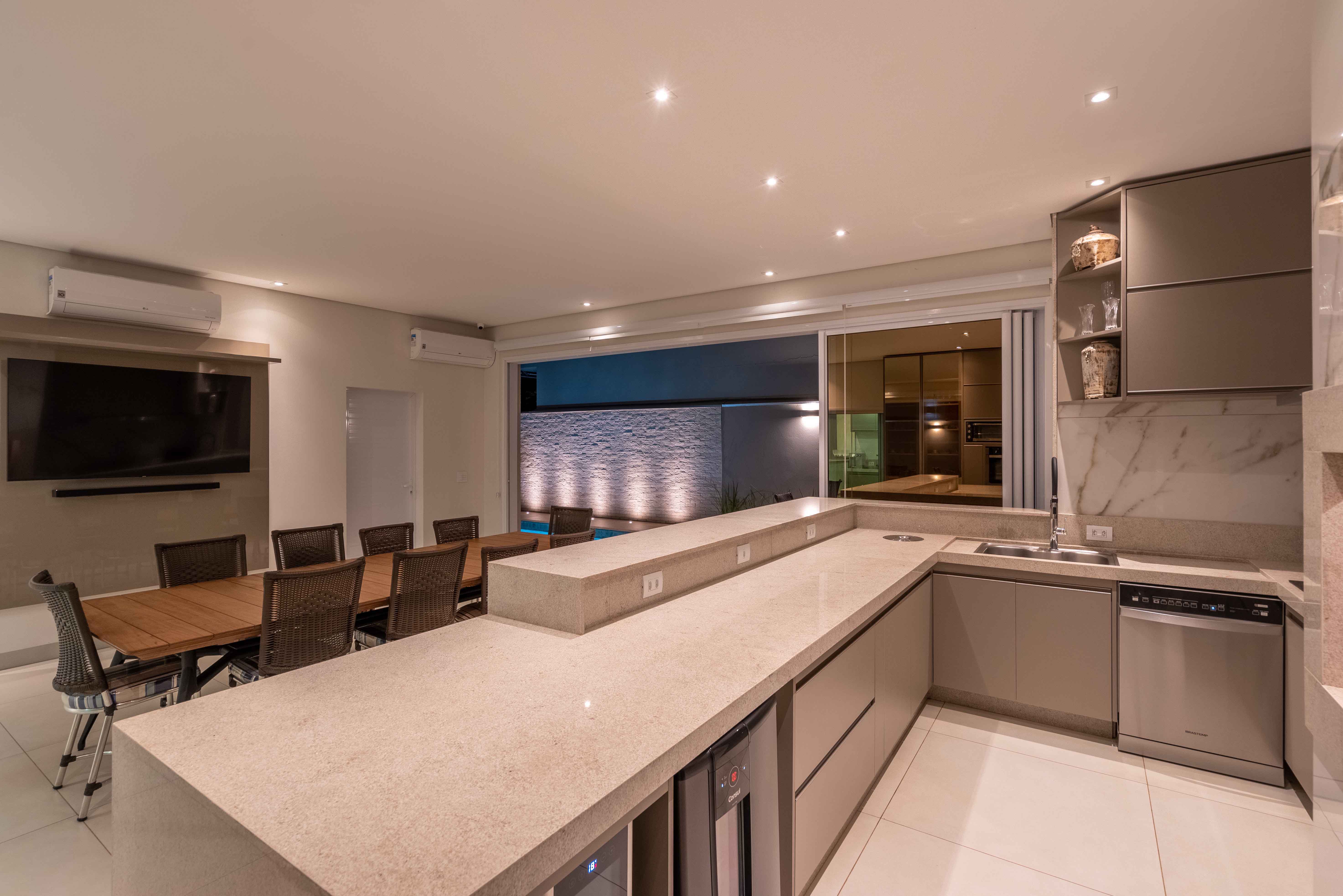 DSC01036-HDR copy.jpg