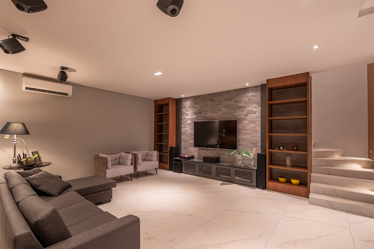 DSC07770-HDR copy.jpg